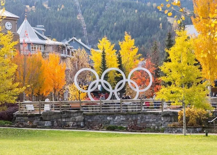 Bear Lodge, Whistler Village - Spectacular Location On Village Stroll, Designer Remodel