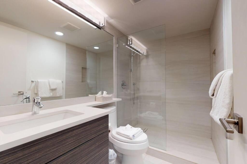Bear Lodge, Village - Spectacular Location On Village Stroll, Designer Remodel * Whistler