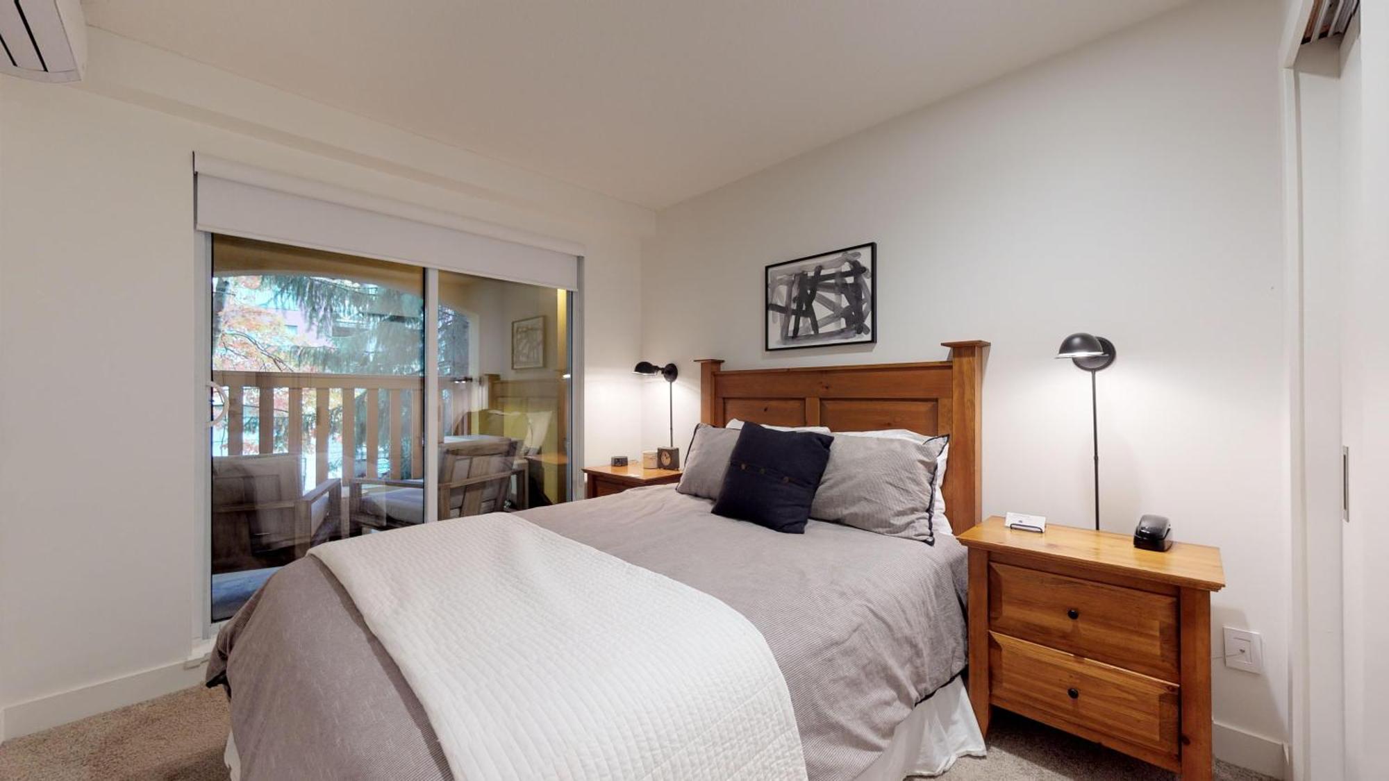 Apartment Bear Lodge, Village - Spectacular Location On Village Stroll, Designer Remodel *
